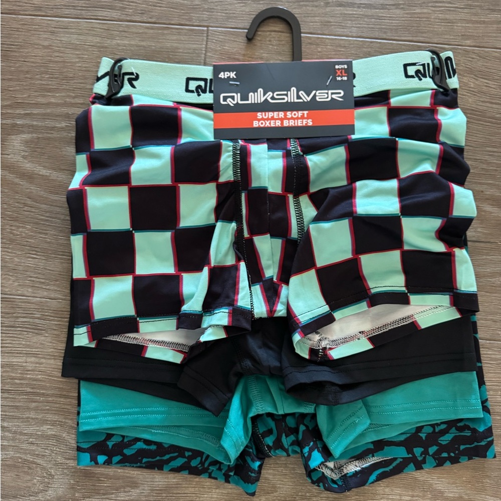 Quiksilver Super Soft Checkered Boxer Briefs 4-Pack